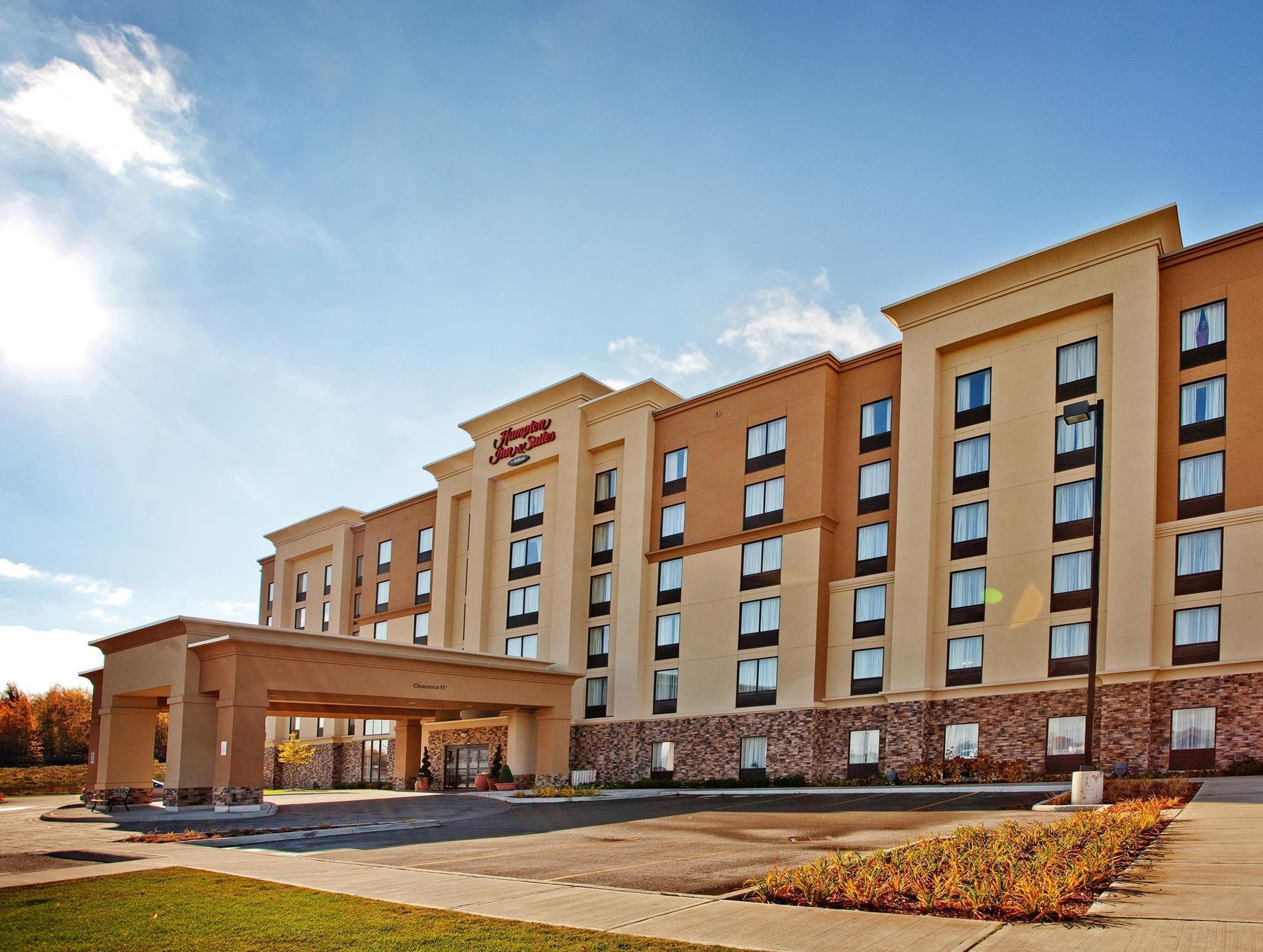 Hampton Inn & Suites By Hilton Barrie Esterno foto