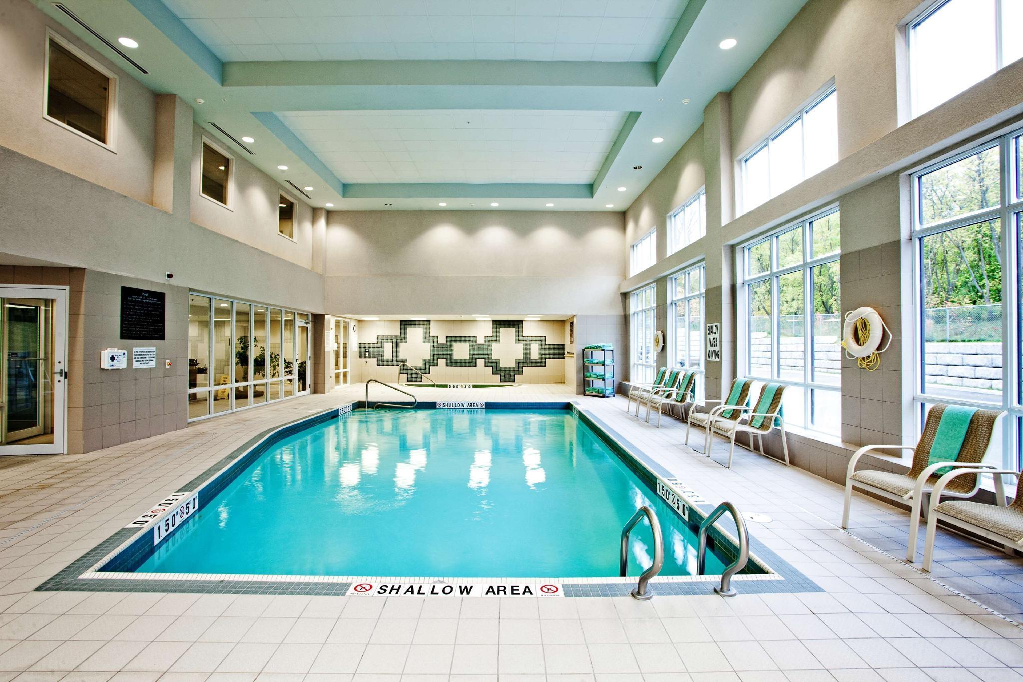 Hampton Inn & Suites By Hilton Barrie Esterno foto