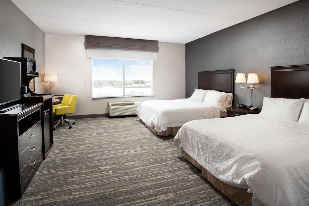 Hampton Inn & Suites By Hilton Barrie Esterno foto