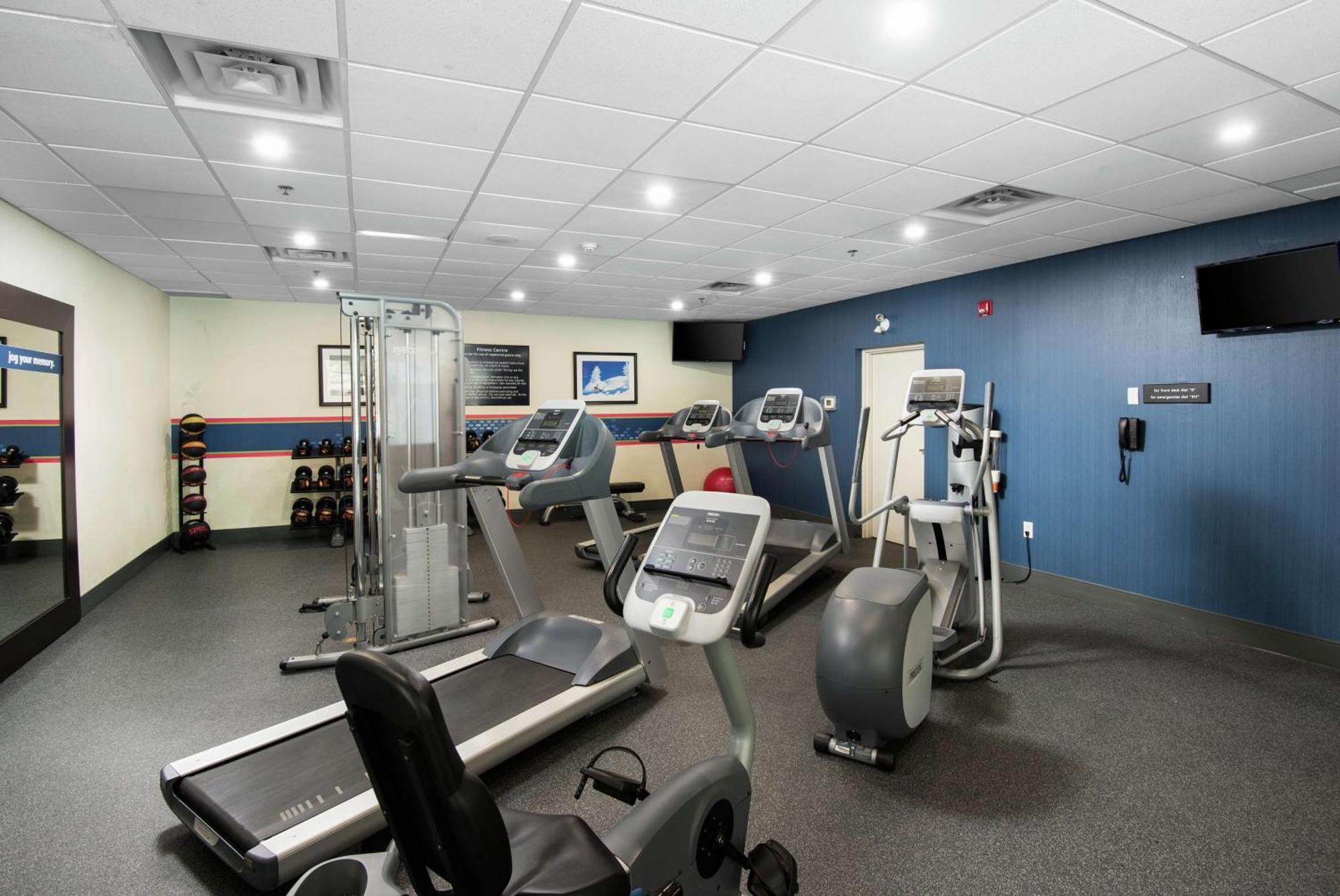 Hampton Inn & Suites By Hilton Barrie Esterno foto