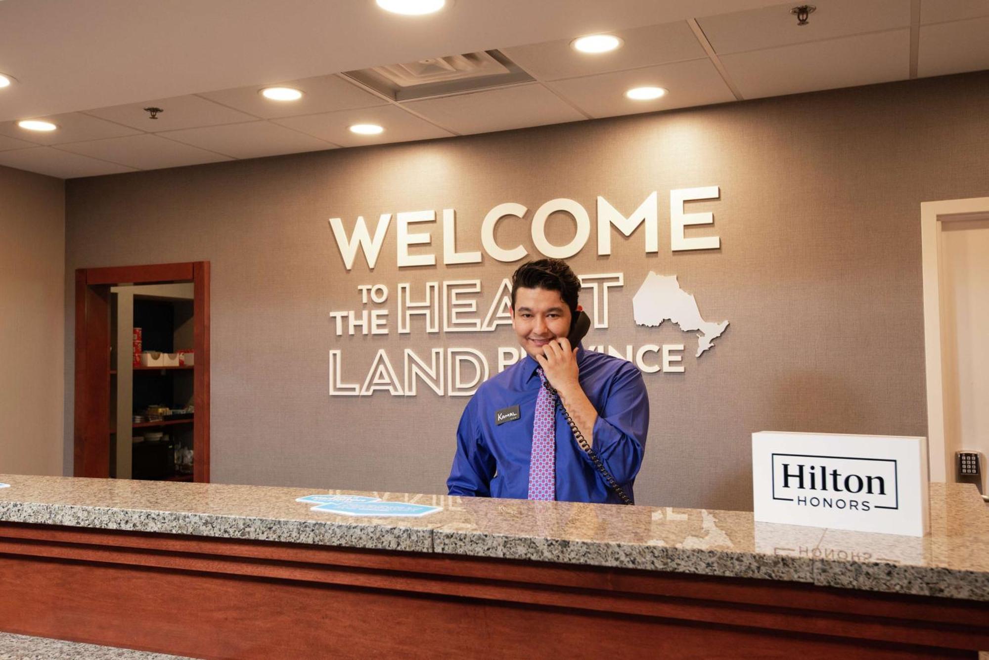 Hampton Inn & Suites By Hilton Barrie Esterno foto